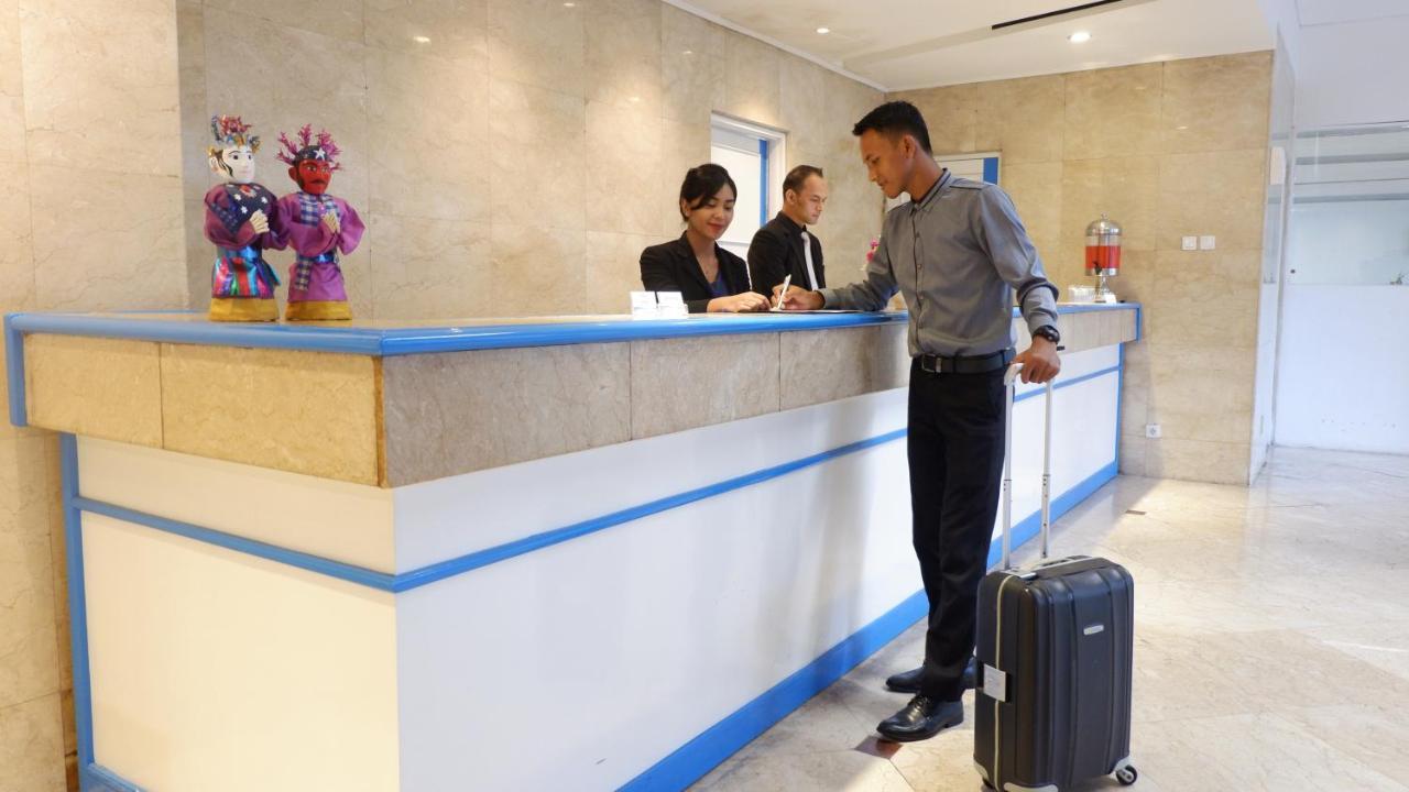 Arnava Hotel Senen Джакарта Екстер'єр фото